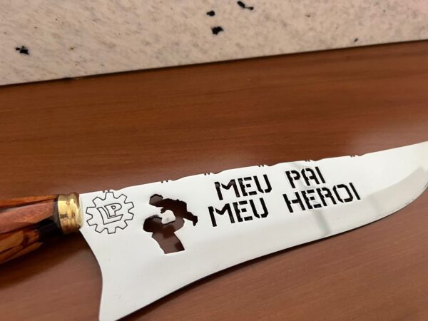 Faca Meu Pai Meu Herói com Bainha em Couro Legítimo - Image 3